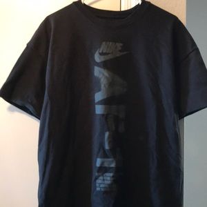 Air Force 1 tech shirt